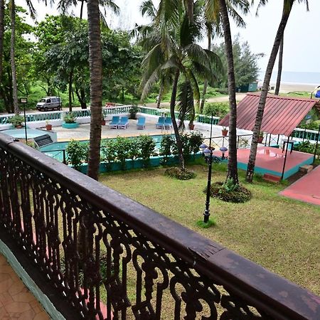 Swimsea Beach Resort, A Beach Property 帕纳吉 外观 照片