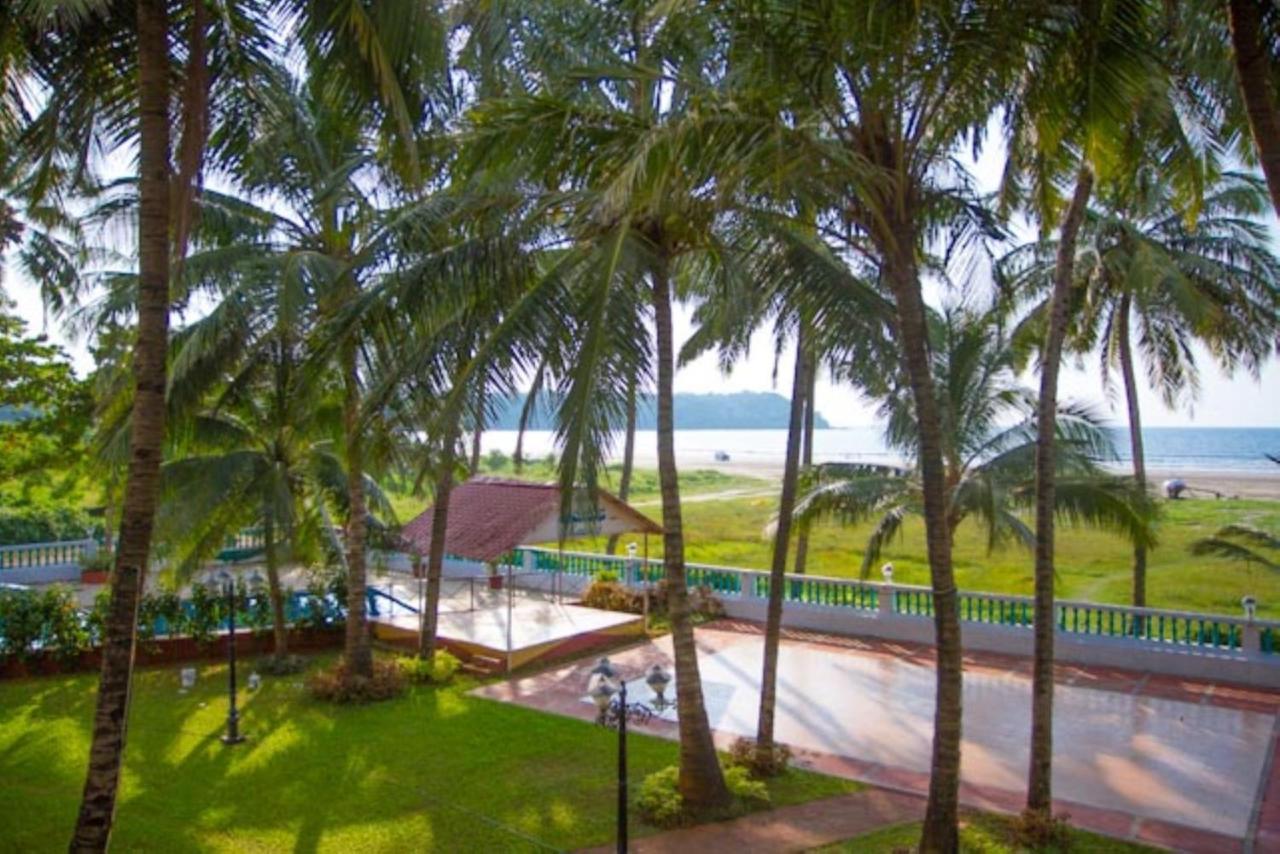 Swimsea Beach Resort, A Beach Property 帕纳吉 外观 照片