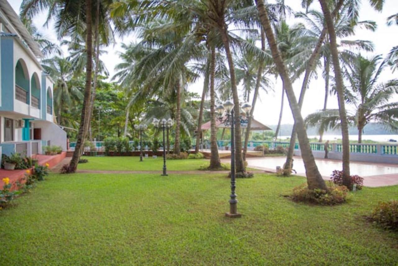 Swimsea Beach Resort, A Beach Property 帕纳吉 外观 照片